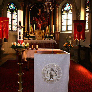 Einzug in die Kirche